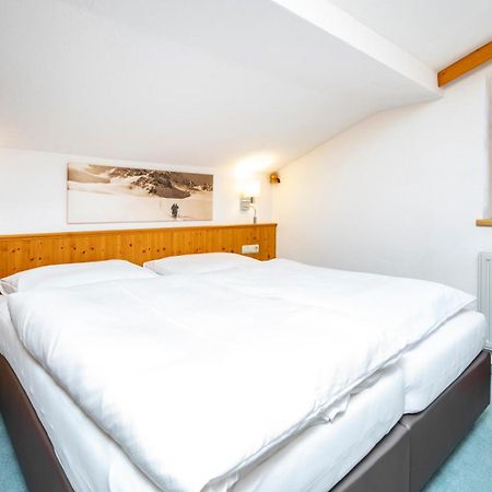 Haus Christaldo Bed & Breakfast St. Anton am Arlberg Eksteriør bilde