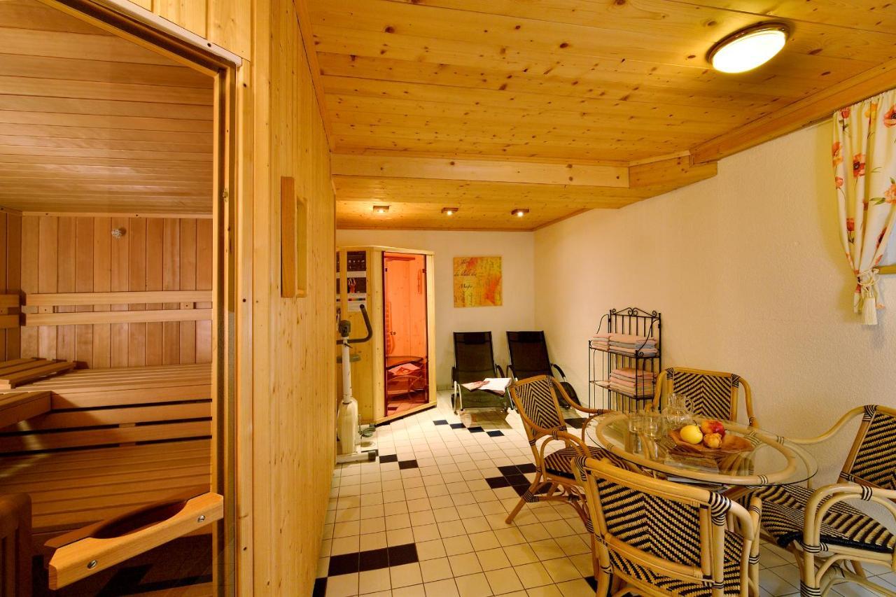 Haus Christaldo Bed & Breakfast St. Anton am Arlberg Eksteriør bilde